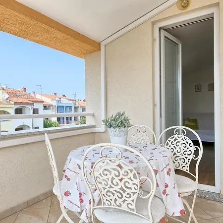Apartment Nova Veruda Pula